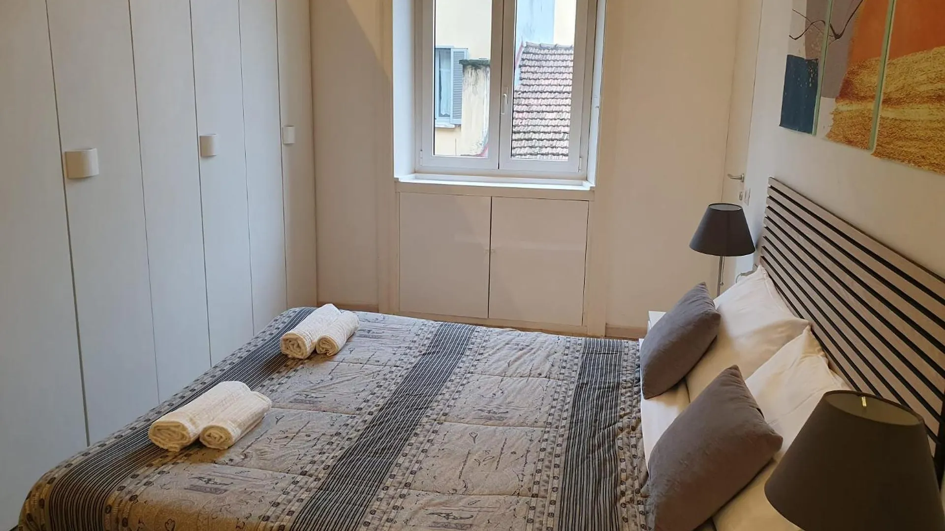 Apartment Your Spacious & Lovely Home -4 Queen Bed- Milan